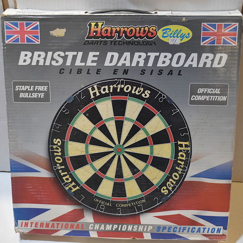 Harrows Official Competition Dartboard new, professional quality