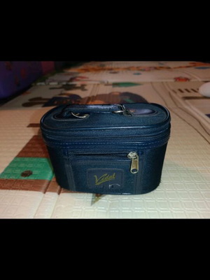 Vidal blue cosmetic case used