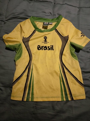 Μπλουζάκι Brazil World Cup 2014 μεταχειρισμένο, μέγεθος 122/128