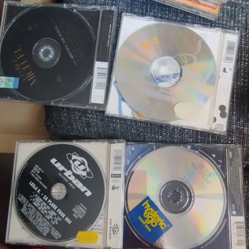 Music CD 4 like new
