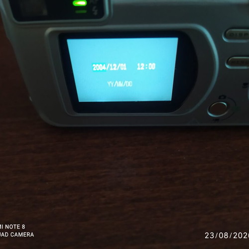 Jenoptik JD 4.1 M digital camera with 3x optical zoom