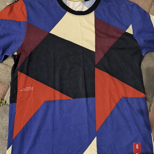 Nike t-shirt used, multicolor, size M