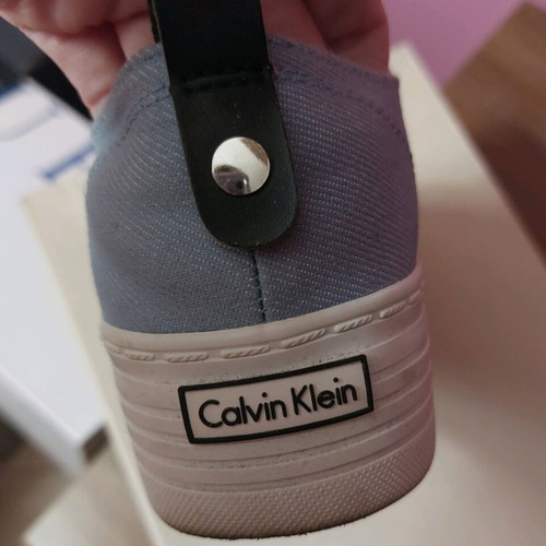 Calvin Klein sneakers used, size 37