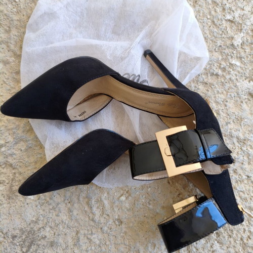Belle Women Black D'Orsay Pumps Size 38 like new