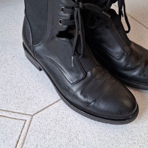 Chaniotakis black ankle boots size 38 like new