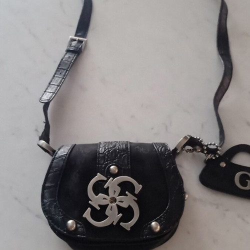 Guess women's black crossbody bag like new