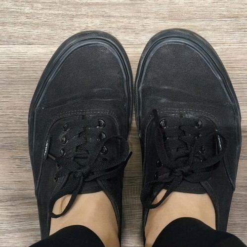 Vans Era athletic shoes used, black fabric, size 38.5