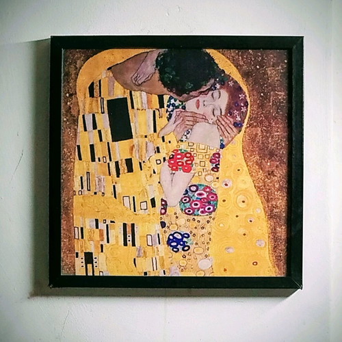 Set of 2 framed Klimt reproductions under glass like new