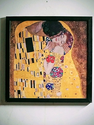 Set of 2 framed Klimt reproductions under glass like new