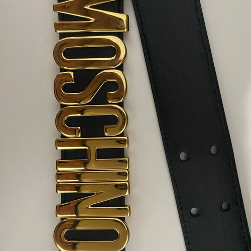 Moschino black belt like new, size 85… - € 85,00 - Vendora.cy display picture 3