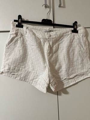 Σορτς Stradivarius λευκό XL, σαν καινούργιο