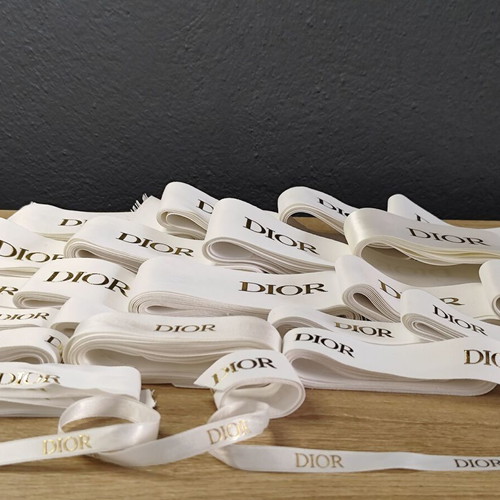 Dior packaging ribbons used, various lengths