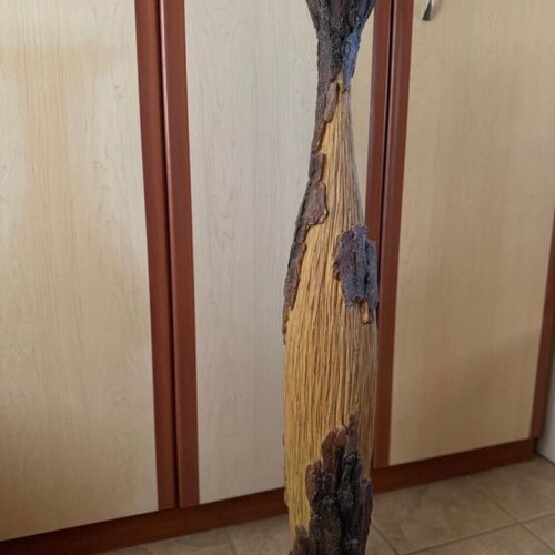 Plaster vase with wooden details like new