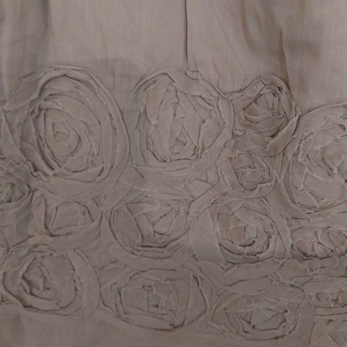 Skirt with flowers like new, size XXL