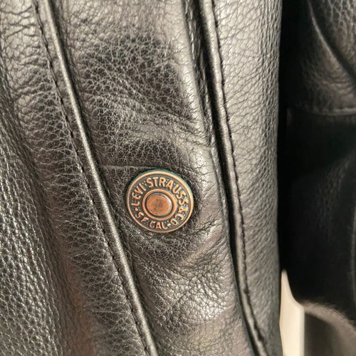Levi’s leather bomber jacket like new, black, size M