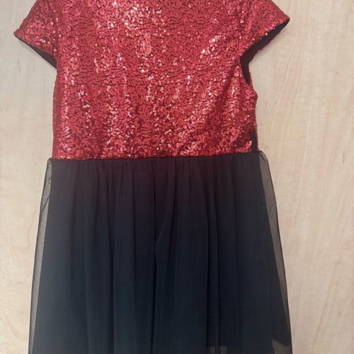 Children's dress with sequins used