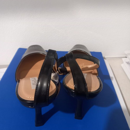Mules black with square toe new, Malien