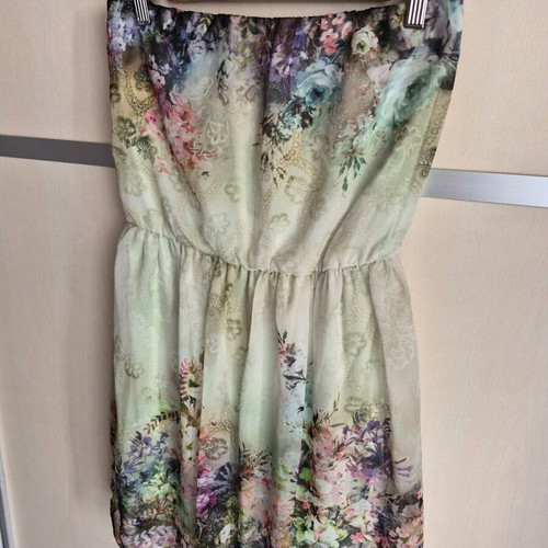 Zara strapless dress with floral print, like new, size M