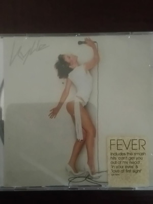 CD Fever της Kylie σαν καινούργιο