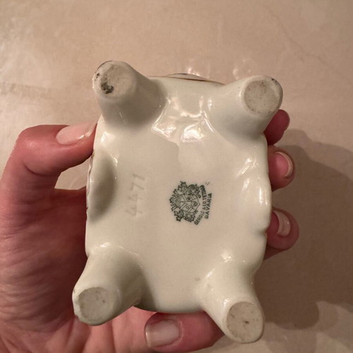 Porcelain box Bavaria used with crack