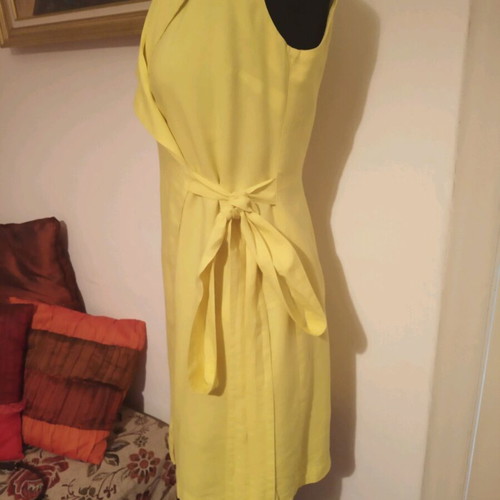 Yellow dress used, size small, linen with viscose, fabric belt