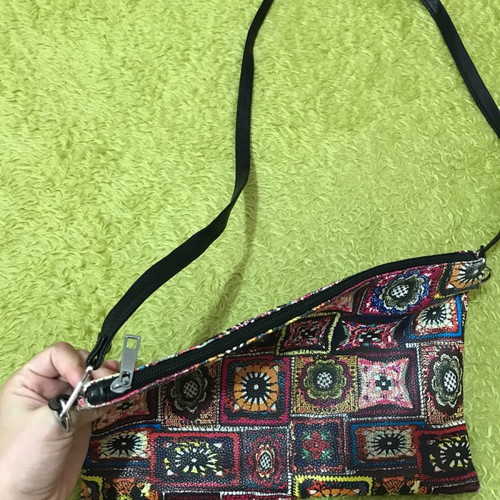 Women's crossbody bag used, in good condition