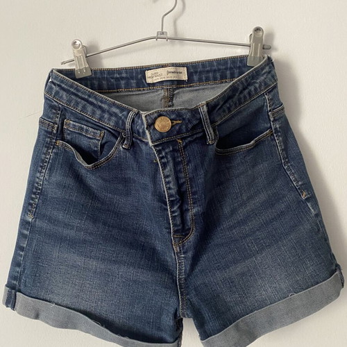 Stradivarius denim shorts like new, size M 38 10, blue