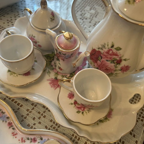 Tea set new