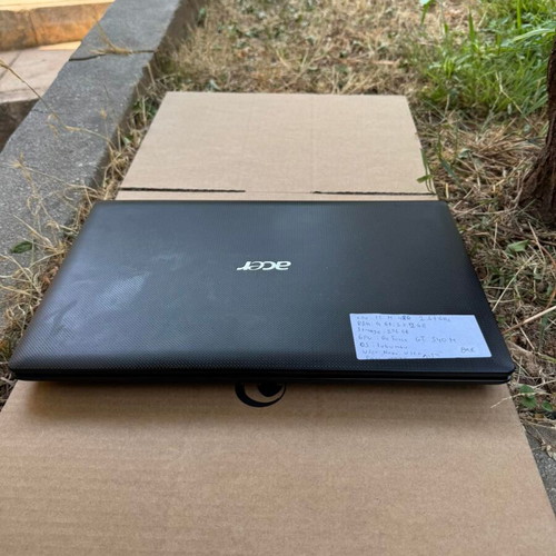 Acer Aspire 5742G-484G75MNKK laptop used with Intel Core i5 and NVIDIA GeForce GT 540M
