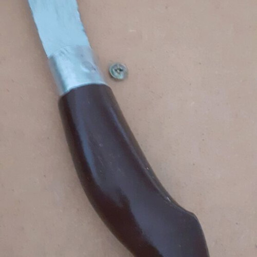 Collectible folding knife used with wooden handle