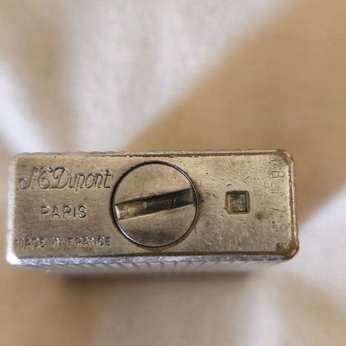 ST Dupont lighter used, needs repair, very good condition