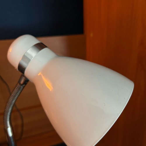 Table lamp DSL042 like new for desk lighting