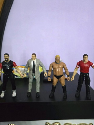 WWE Figures Like New