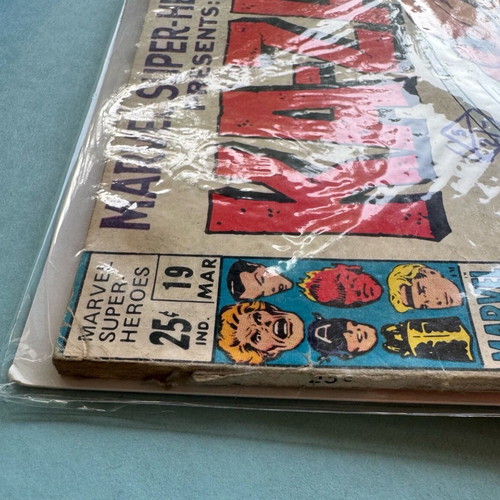 Marvel Super Heroes Presents Ka-Zar Issue 19 used comic