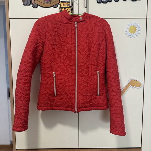 Guess lightweight red jacket, autumn and spring