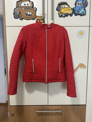 Guess lightweight red jacket, autumn and spring