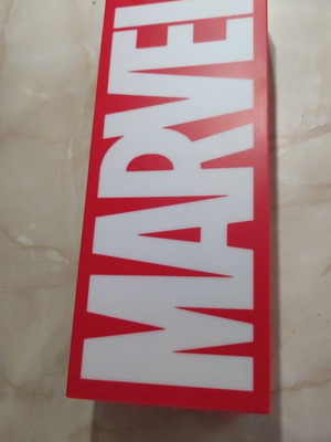 Marvel lamp like new with micro USB cable