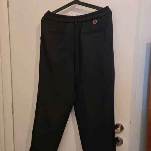 Lynne black pants size L like new