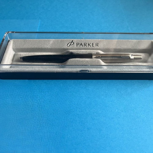 Στιλό Parker καινούργιο με τη συσκευασία του