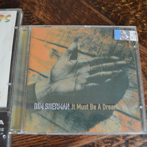 Reggae CD collection like new