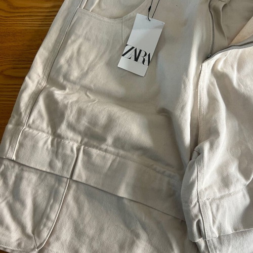 Zara men's cargo bermuda shorts with detachable legs 2 in 1, size 46, beige
