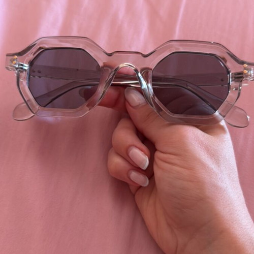 Transparent sunglasses used