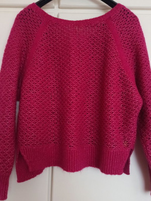 Juicy Couture фуксия пуловер с златна нишка XL като нов