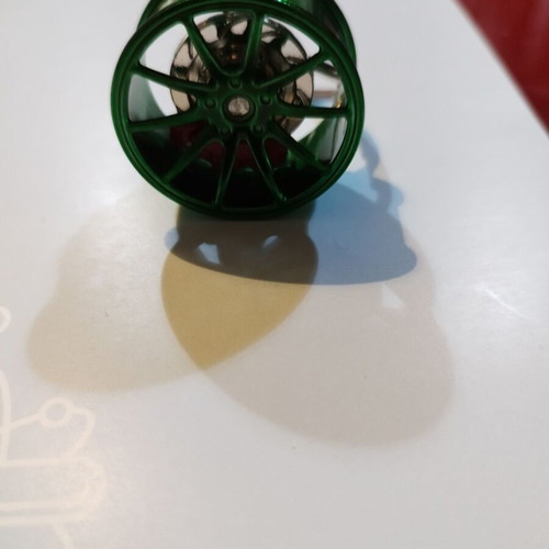 Car wheel keychain new unused