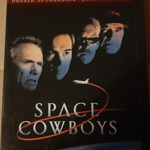 Space Cowboys DVD like new, action with subtitles