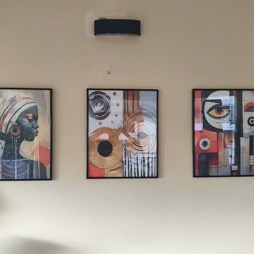 Canvas set in frames 40x50 cm used, 3 pieces