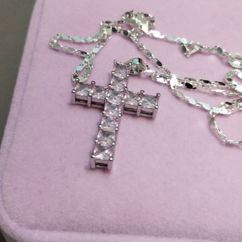 Silver chain with pink zircon cross new