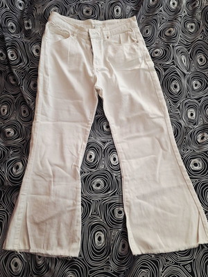 White flared jeans almost like new, size M 38 10