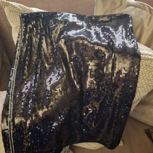 Mini skirt with sequins Emporio Grama like new, black