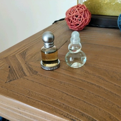 Vintage collectible mini perfumes, new, pack of 2